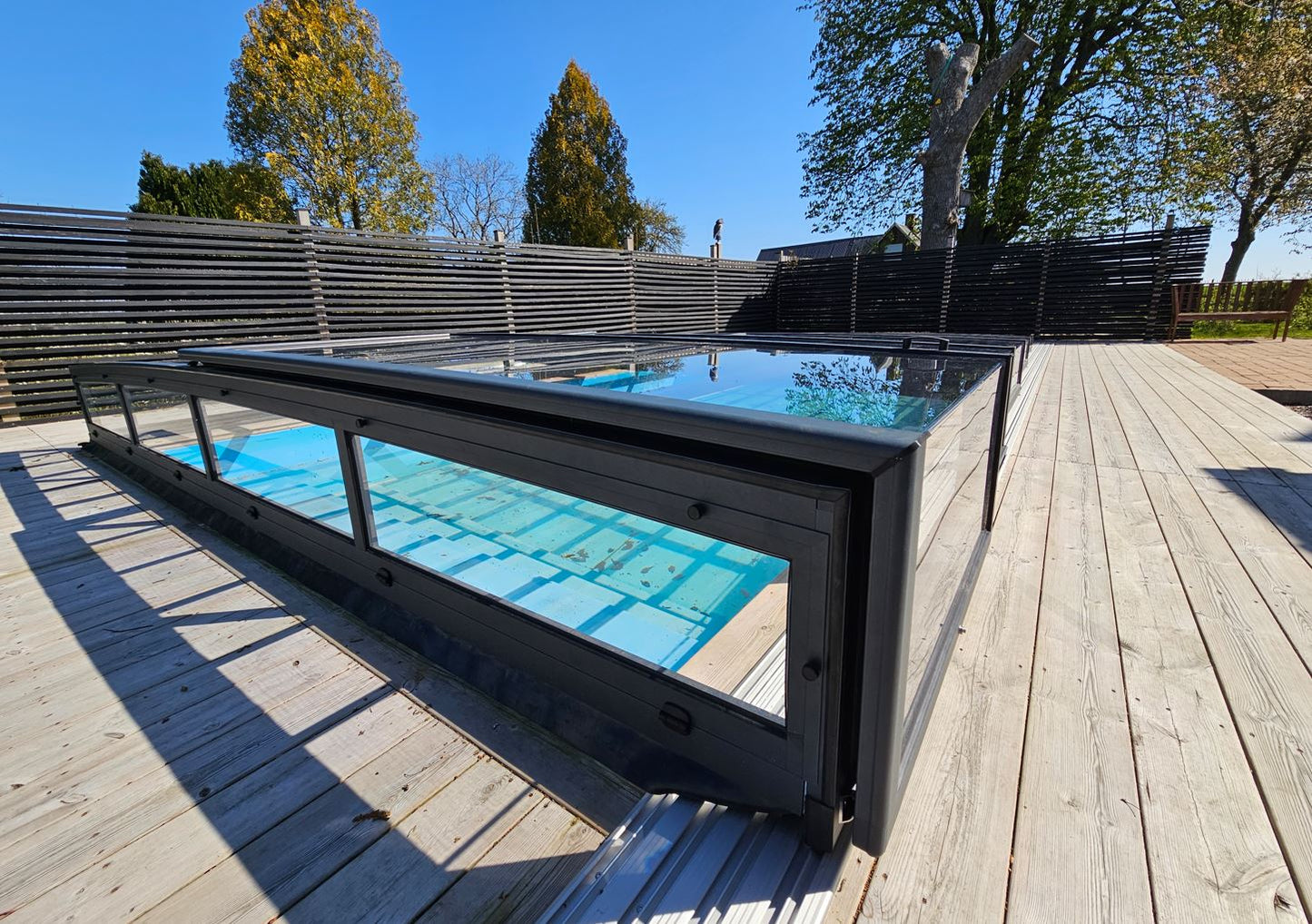 Pooloverdækning ICON KIT S2 4×8 (klart glas, sidedør, enkelt skinne, antracit)